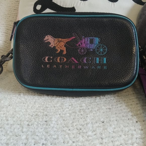 RARE COACH Rainbow Rexy and Carriage Sadie Crossbody bag  - Picture 7 of 7